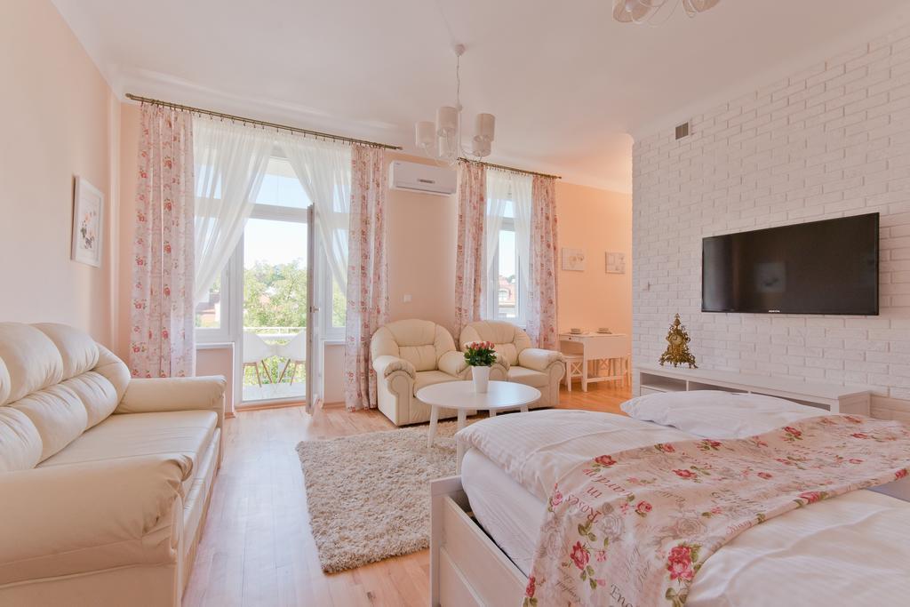 Imperial Apartments - Classic III *